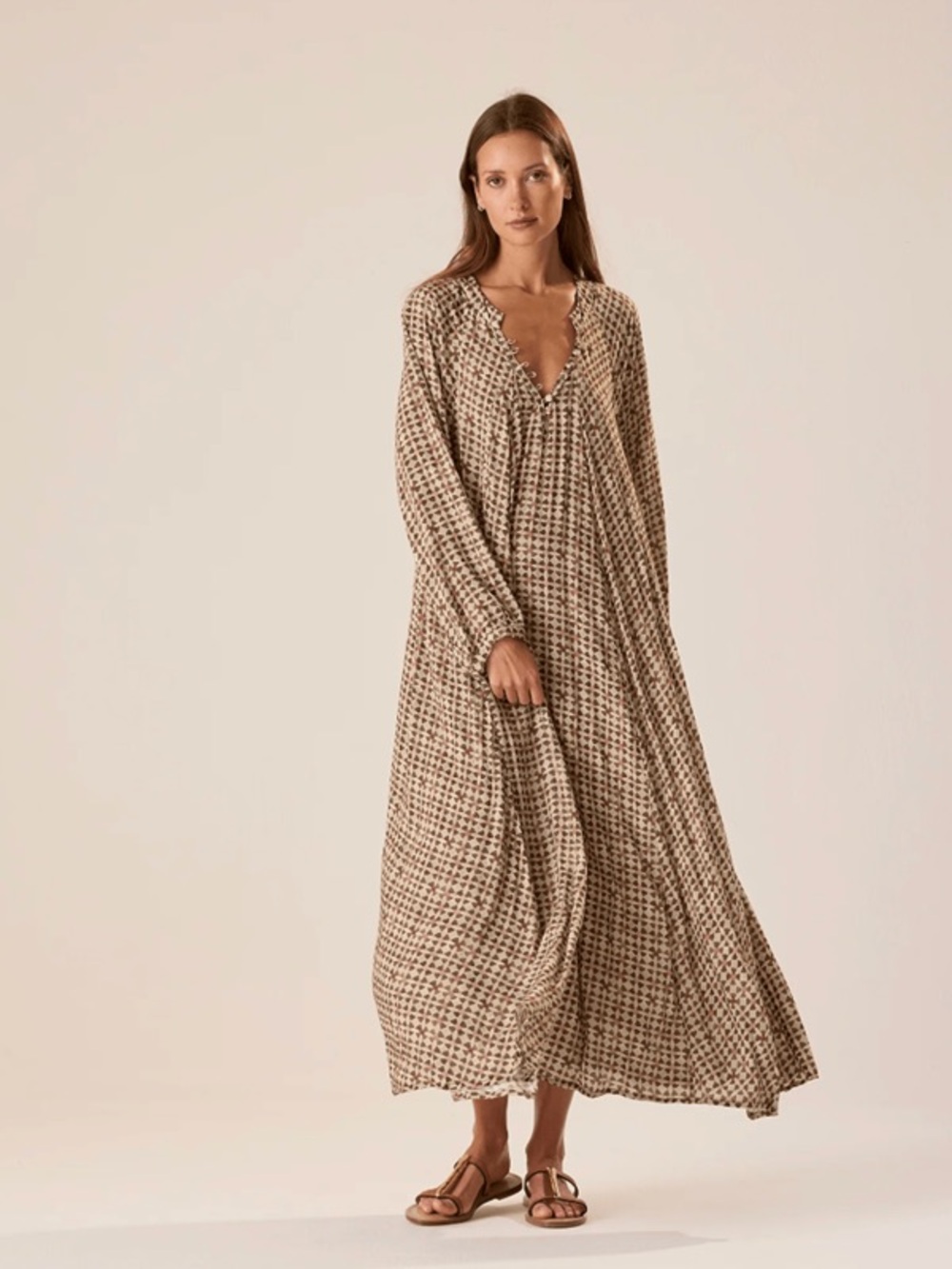 Natalie Martin Fiore Floral Long Sleeve Maxi Dress - Picture 5 of 5